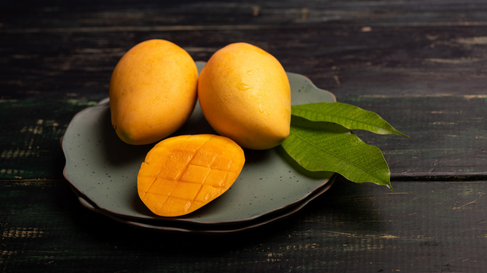 Why kesar mangoes are among India’s most premium fruits and which city ...