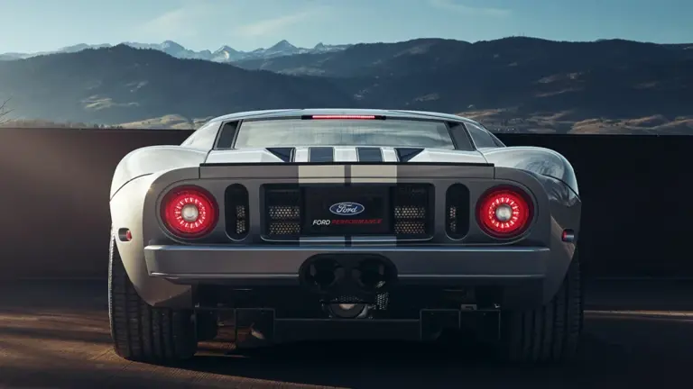 Sweepstakes offers ultra-low-mile 2006 Ford GT or $400,000 cash prize