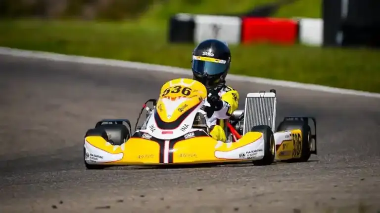 Altaf Ridwan buktikan talenta Indonesia di FIA Karting Academy Trophy ...