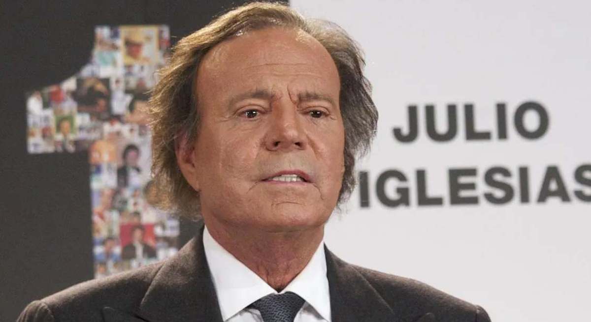Julio Iglesias se querellará contra elDiario.es al no retractarse del ...