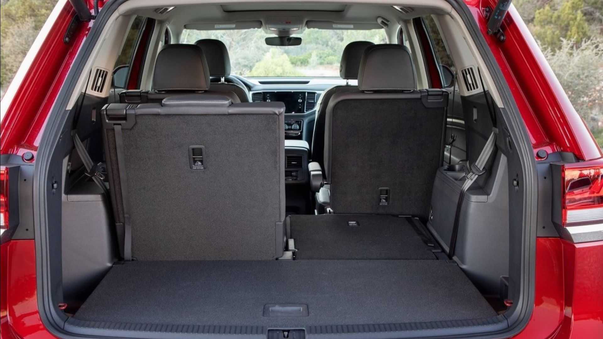 2023 Volkswagen Atlas rear storage area