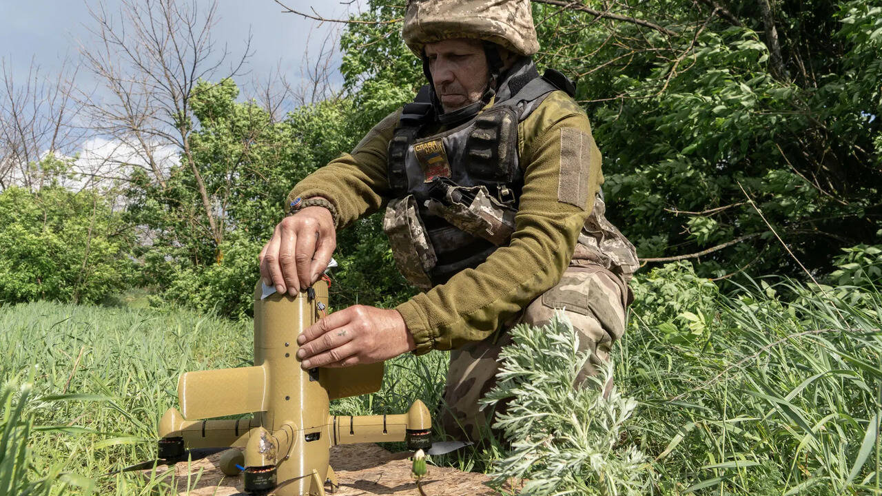 Zelenskyy visits Sweden to strengthen defense ties amid ongoing ...