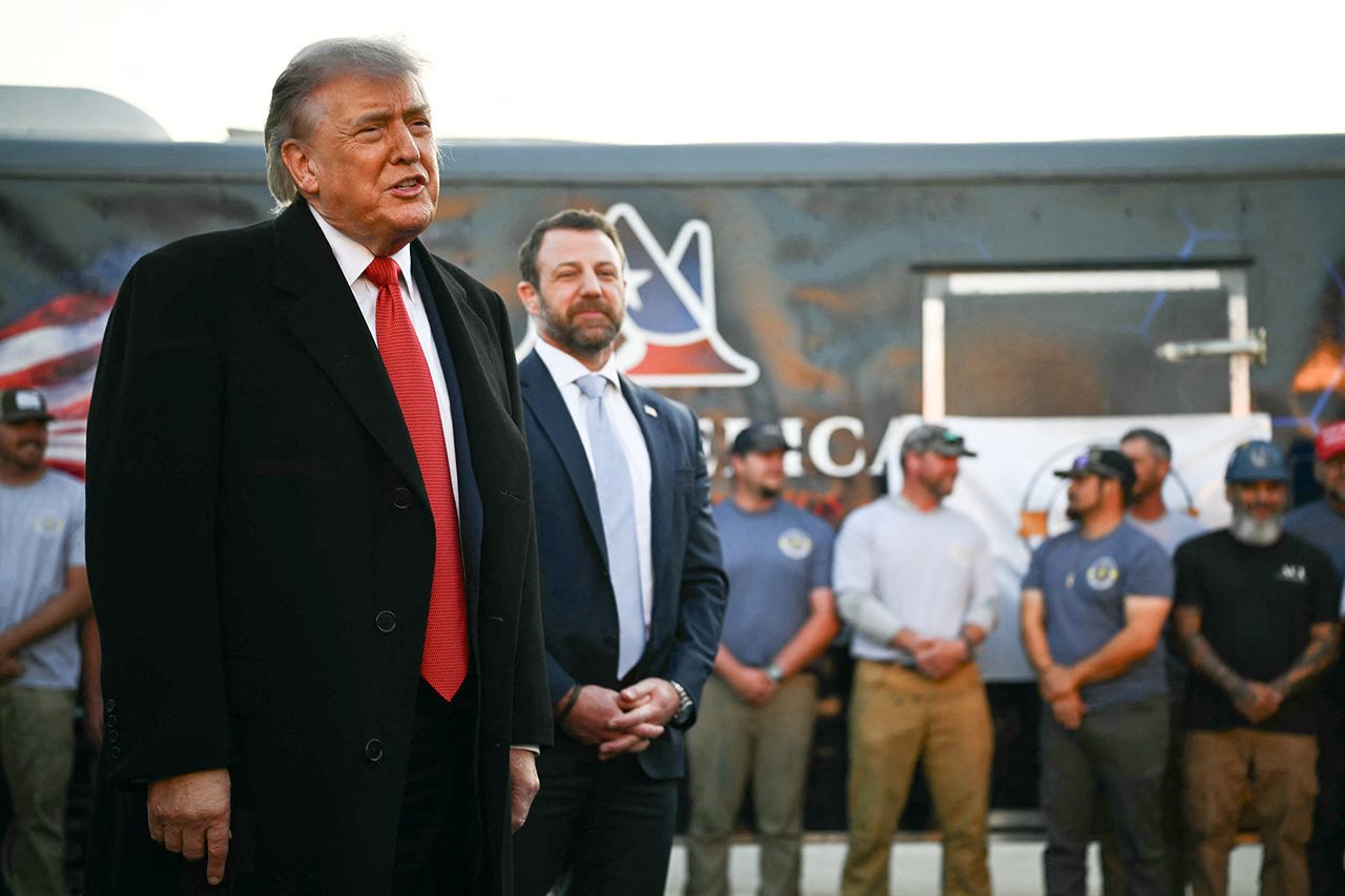 Trump admin is letting reflecting pool renovation contractor make an ...