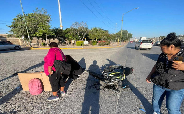 Motociclista se debate entre la vida y la muerte tras chocar con camión ...