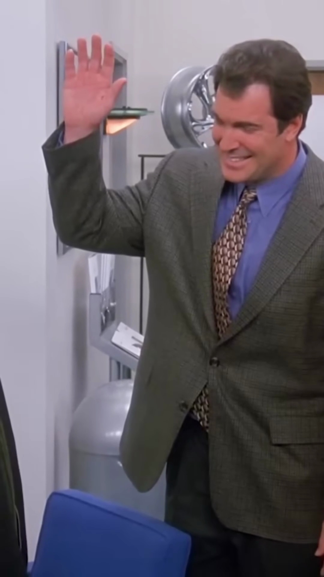 Puddy’s high five problem on Seinfeld