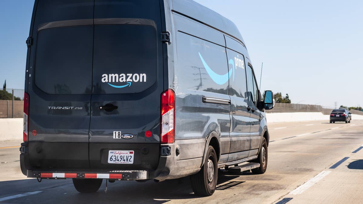 Amazon's dividends & stock splits: What you need to know