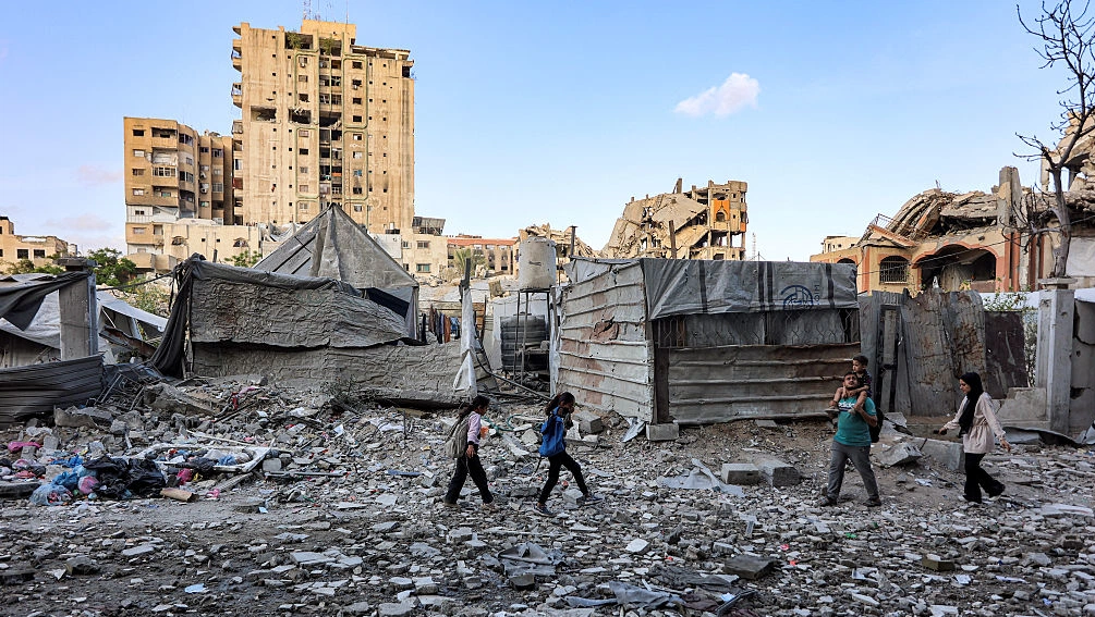 Israeli strike kills Hamas military chief as Gaza control push grows