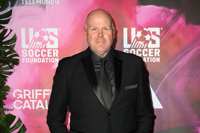 Ex-Liverpool star suggests Premier League goalkeeper as ideal Alisson ...