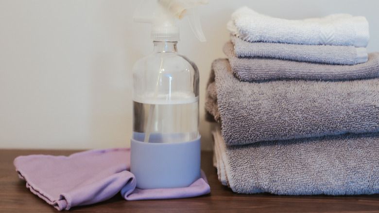 Don't throw out old towels, try this money-saving mop hack instead