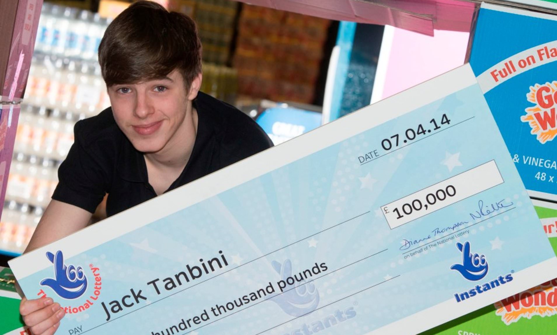 Lottery winner who blew his £100k fortune is jailed after threatening ...