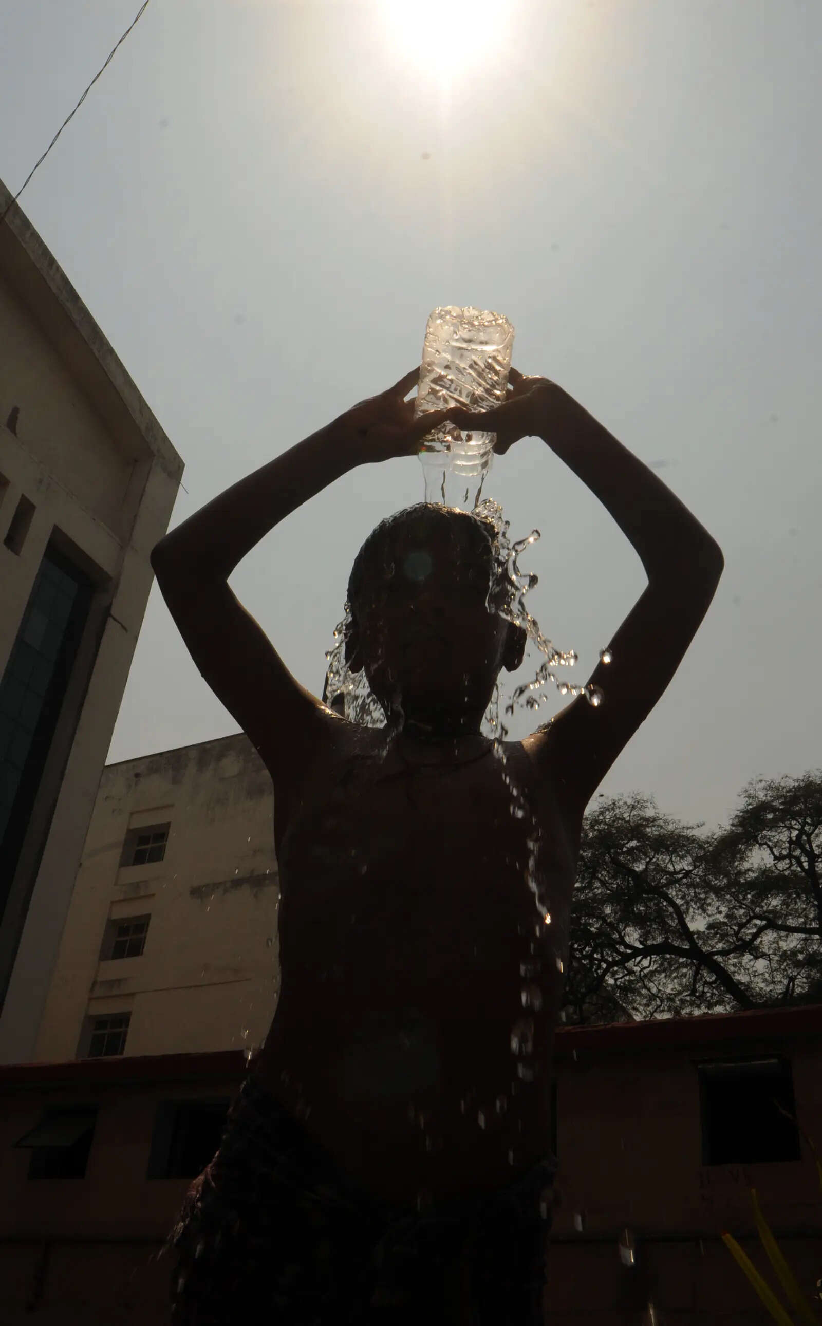 From March 1 to May 26, state records 270 heatstroke cases & 17 deaths