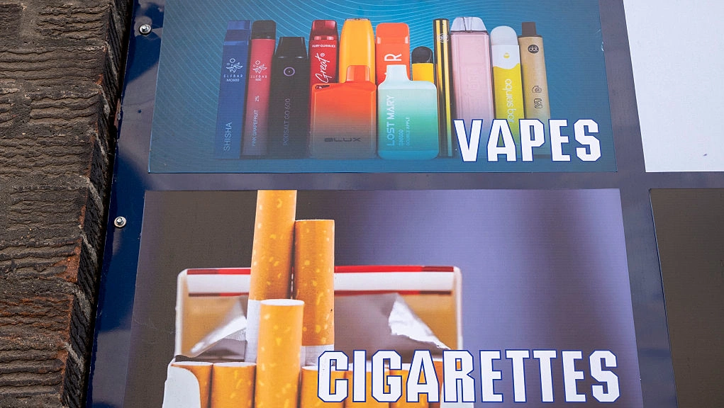smelling random cigarette smoke Why You Smell Phantom Cigarette Smoke When Nobody's Smoking » Scary Symptoms