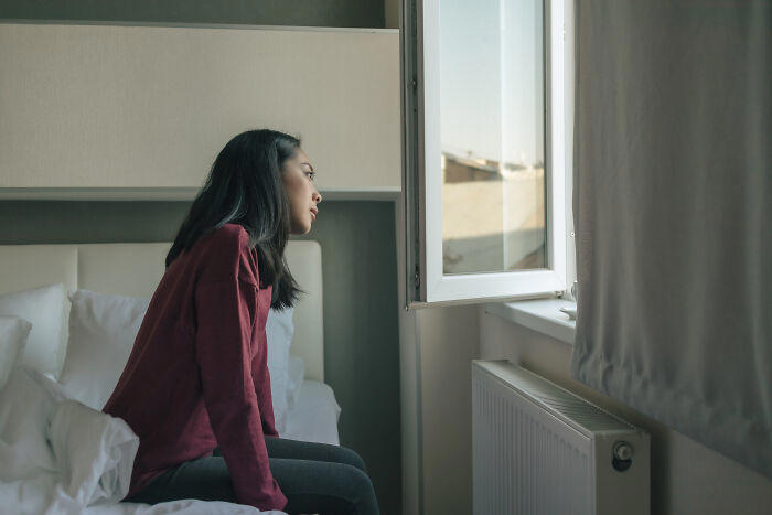 37 honest stories from people who spent time inside psych wards