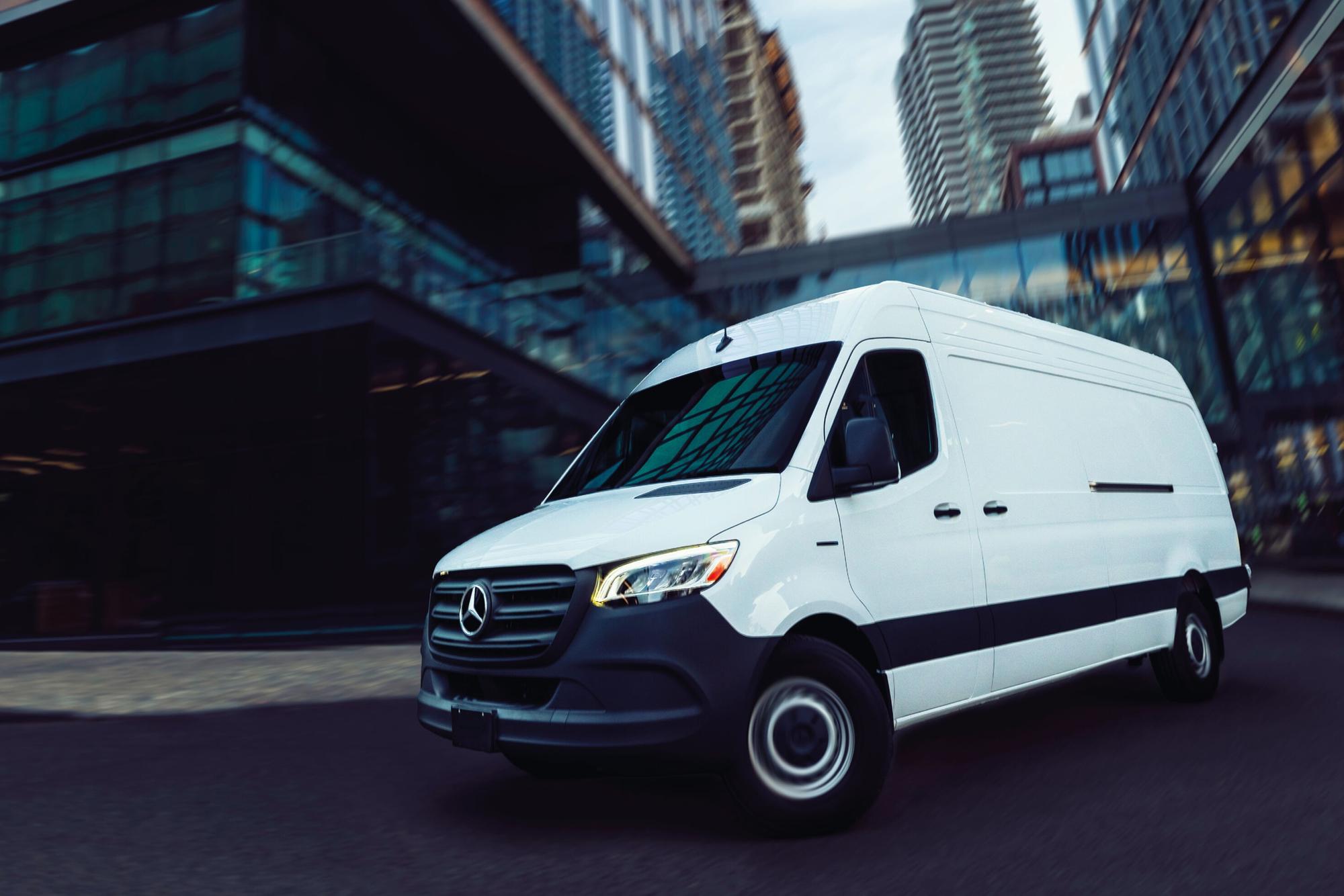 Commercial vehicle round-up – Derry motoring with Jim McCauley