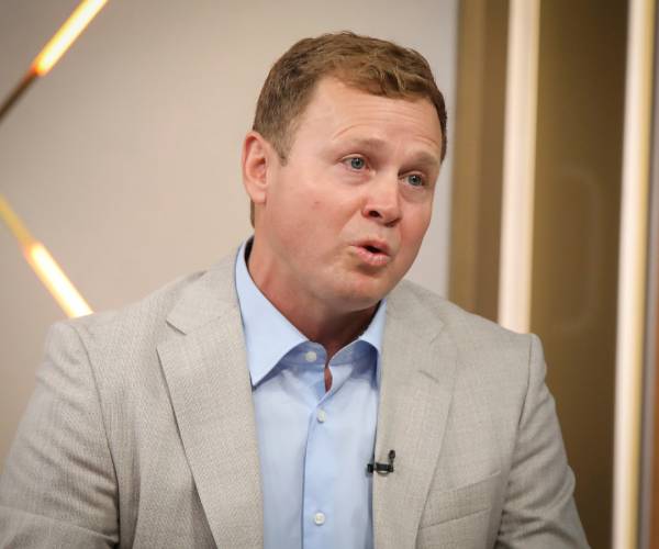 Spencer Pratt climbs in LA mayoral poll