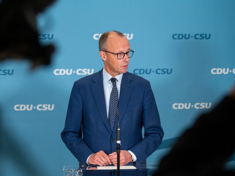 Friedrich Merz: Roland Koch: Merz ist der richtige Kanzler