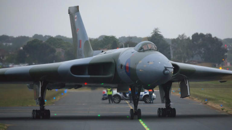 Avro Vulcan bomber howls once more!