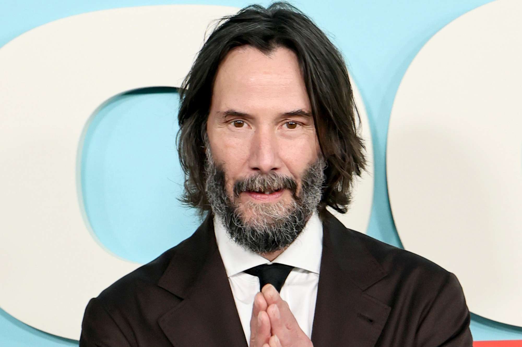 Keanu Reeves requests 'leniency and mercy' for his “47 Ronin” director ...