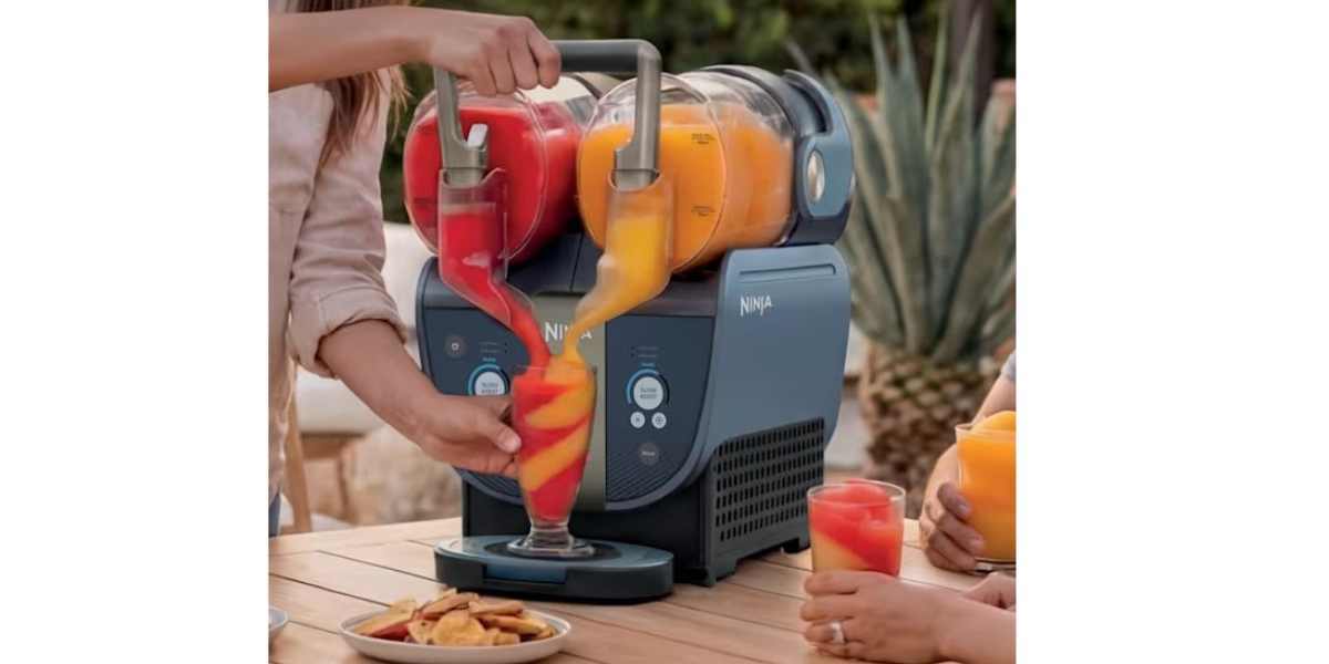 Ninja's new SLUSHi Twist swirls two flavors and we're sold