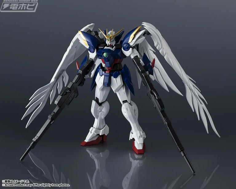 機動戦士ガンダムSEED』フリーダムガンダムと『新機動戦記ガンダムW