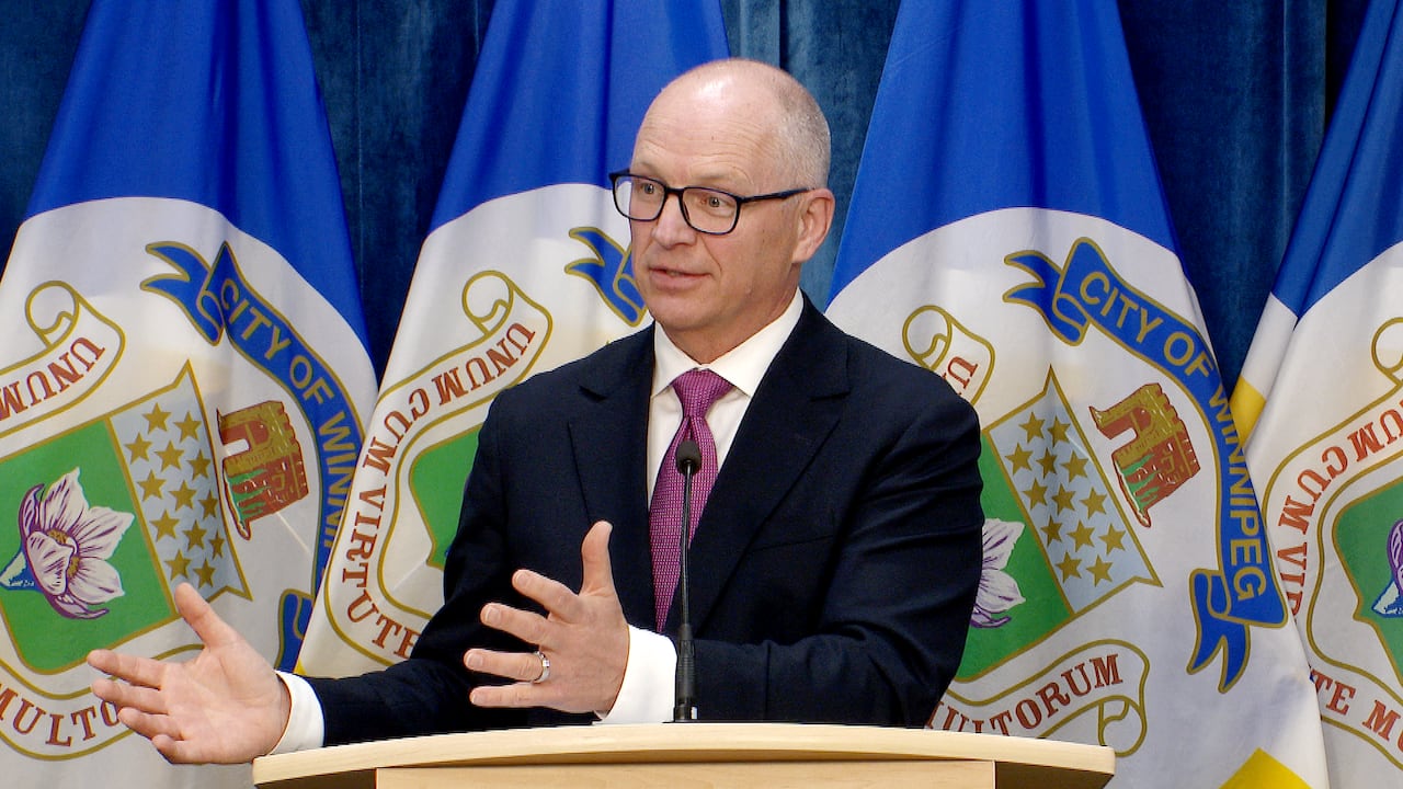 Winnipeg tops up rainy day fund as mayor weighs reserve changes