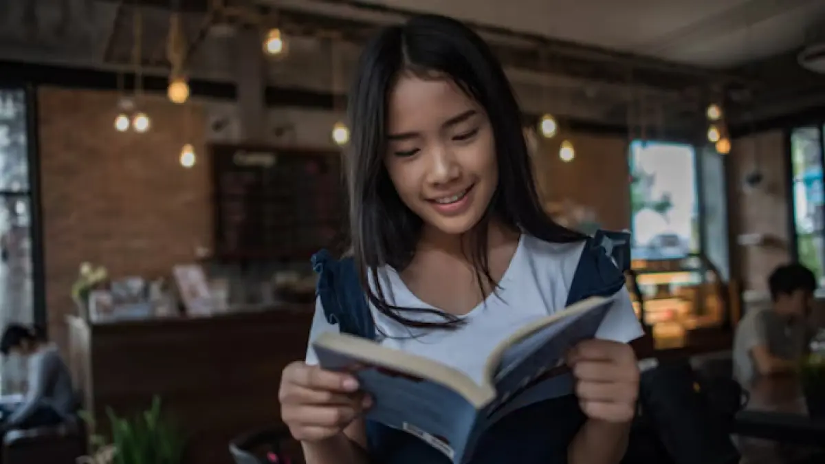 Jika Anda Masih Membaca Buku Fisik, Ini 5 Ciri Khas Menurut Psikologi