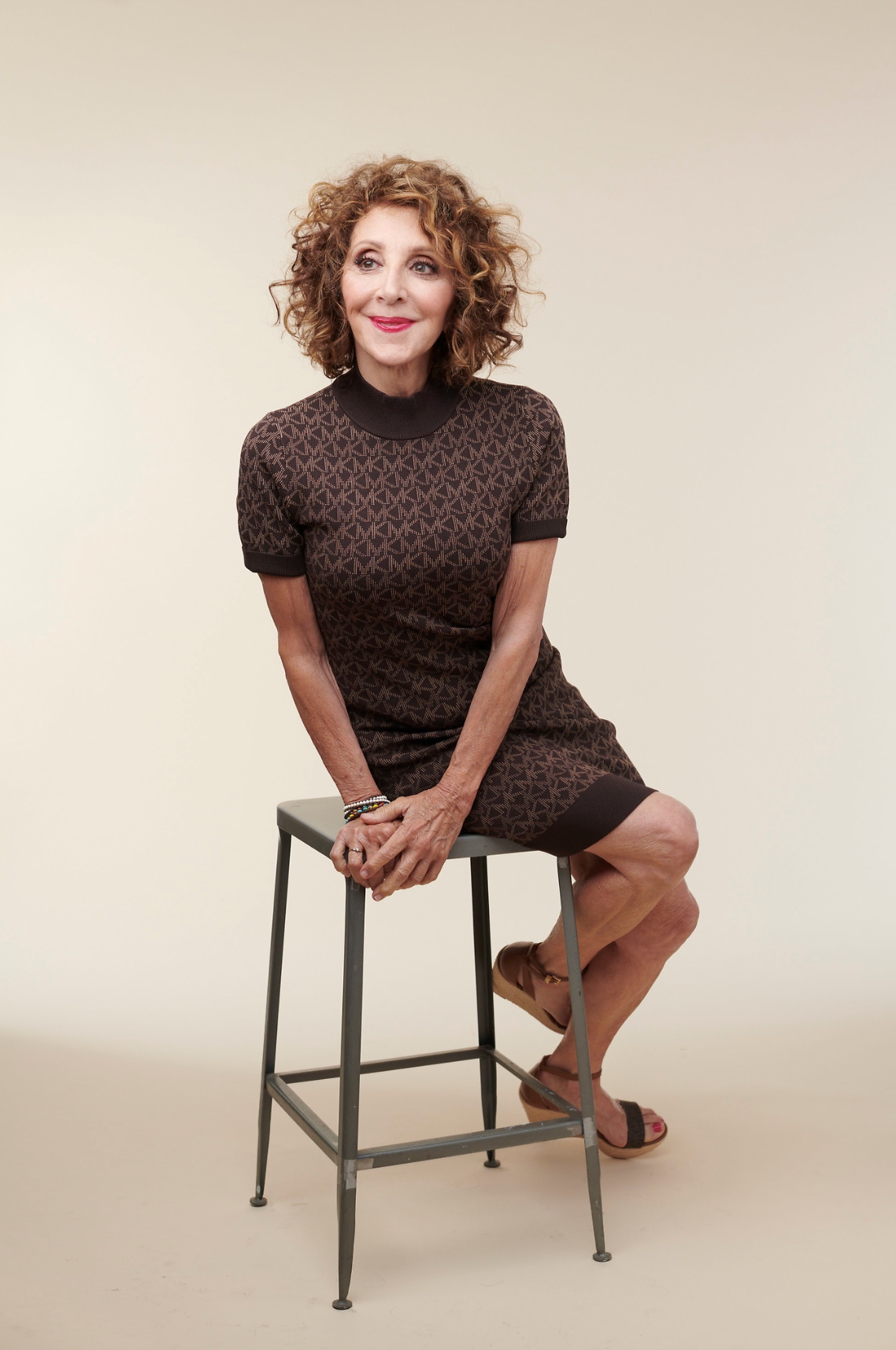 Las ambiciones de Andrea Martin se hicieron públicas en la gala Mujeres en el Entretenimiento de Canadá de THR.