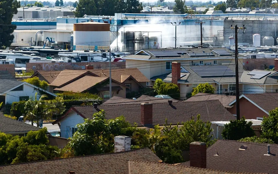 Air quality alerts hit Texas, California as chemical crisis spurs lawsuits
