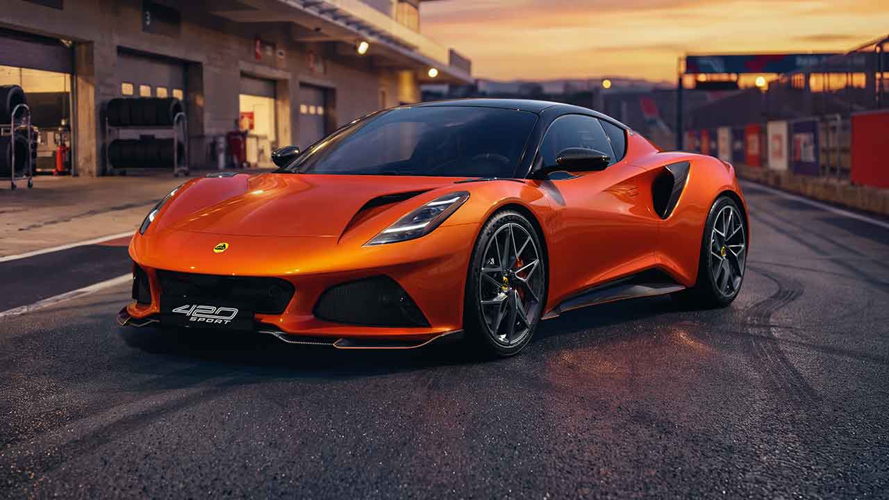 Lotus Emira 420 Sport: Nyeste version er lettest og mest kraftfuld
