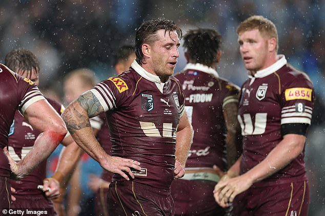 Footy legend Ben Elias labels Queenslanders 'the biggest whingers'
