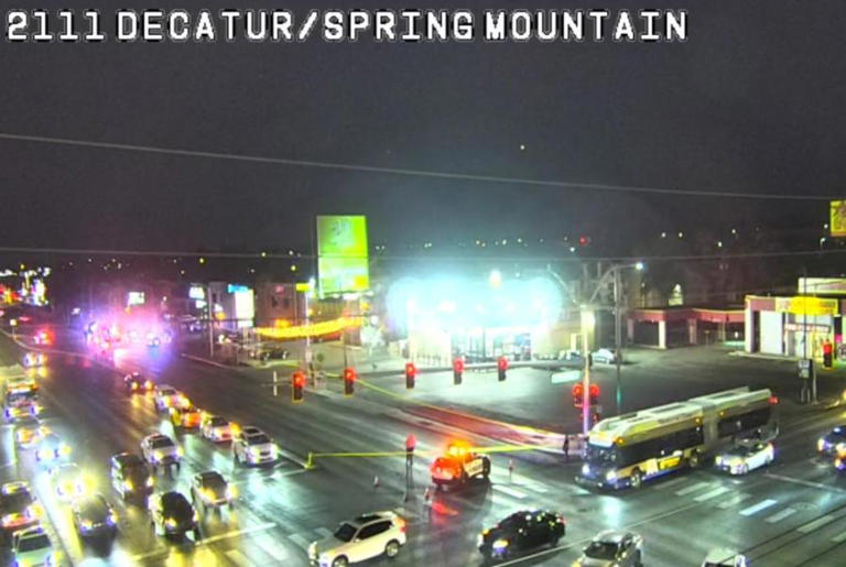 Pedestrian killed in southwest Las Vegas crash, driver arrested for DUI