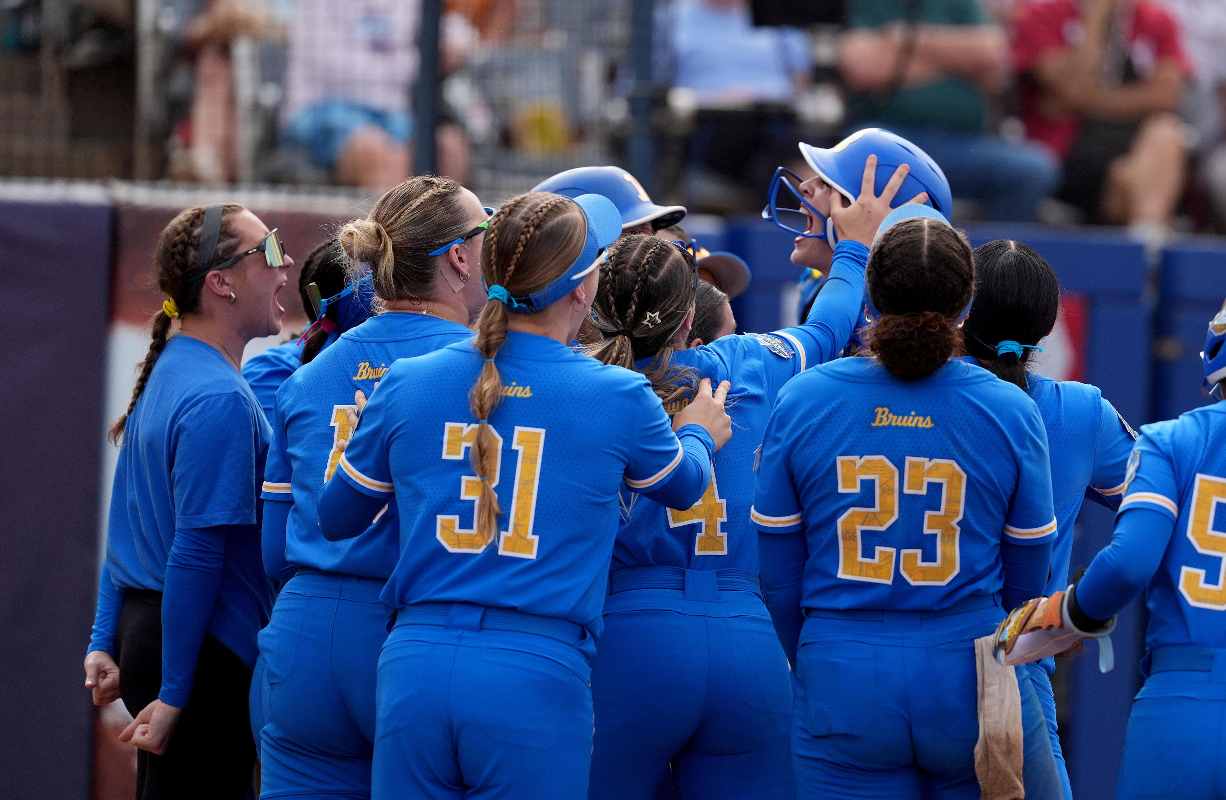 What channel is UCLA softball vs Arkansas on today? WCWS game time, TV ...