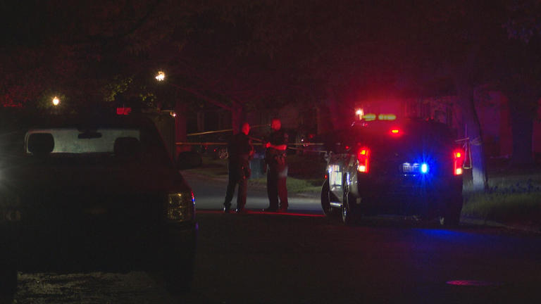 19-year-old man critically injured in shooting on south side of Lansing