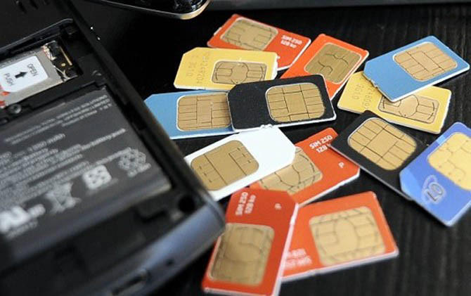 Registrasi SIM card pakai face recognition resmi berlaku 1 Juli 2026