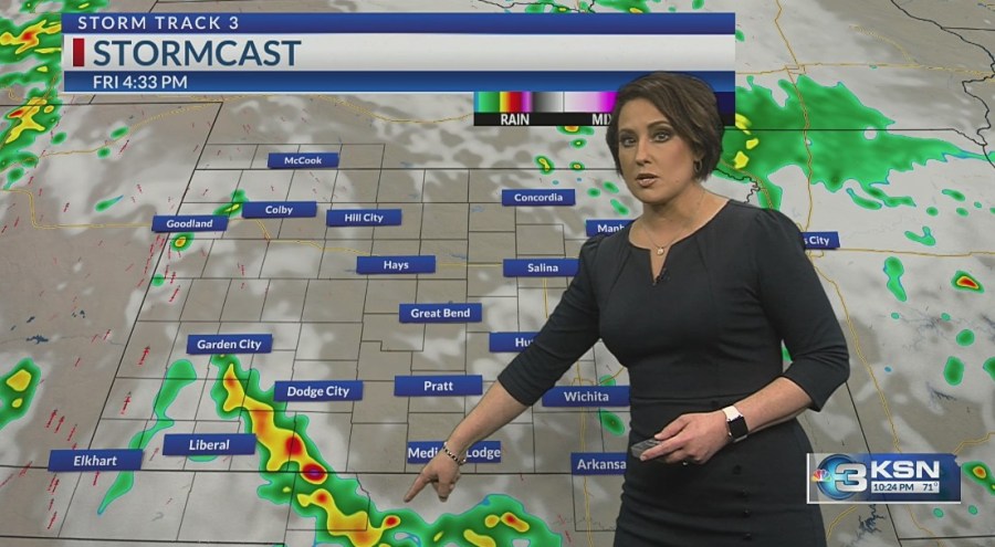 Storm Track 3 forecast: Scattered rain Thursday, stronger storms Friday
