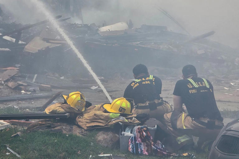 3 dead, including 1 child, after gas explosion at Dallas apartment building