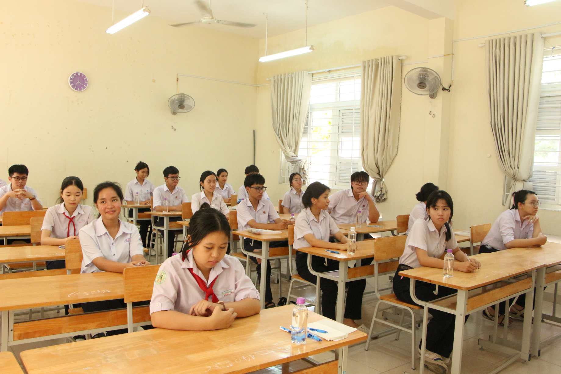 24.844 thí sinh ở Khánh Hòa bước vào môn thi Ngữ văn lớp 10
