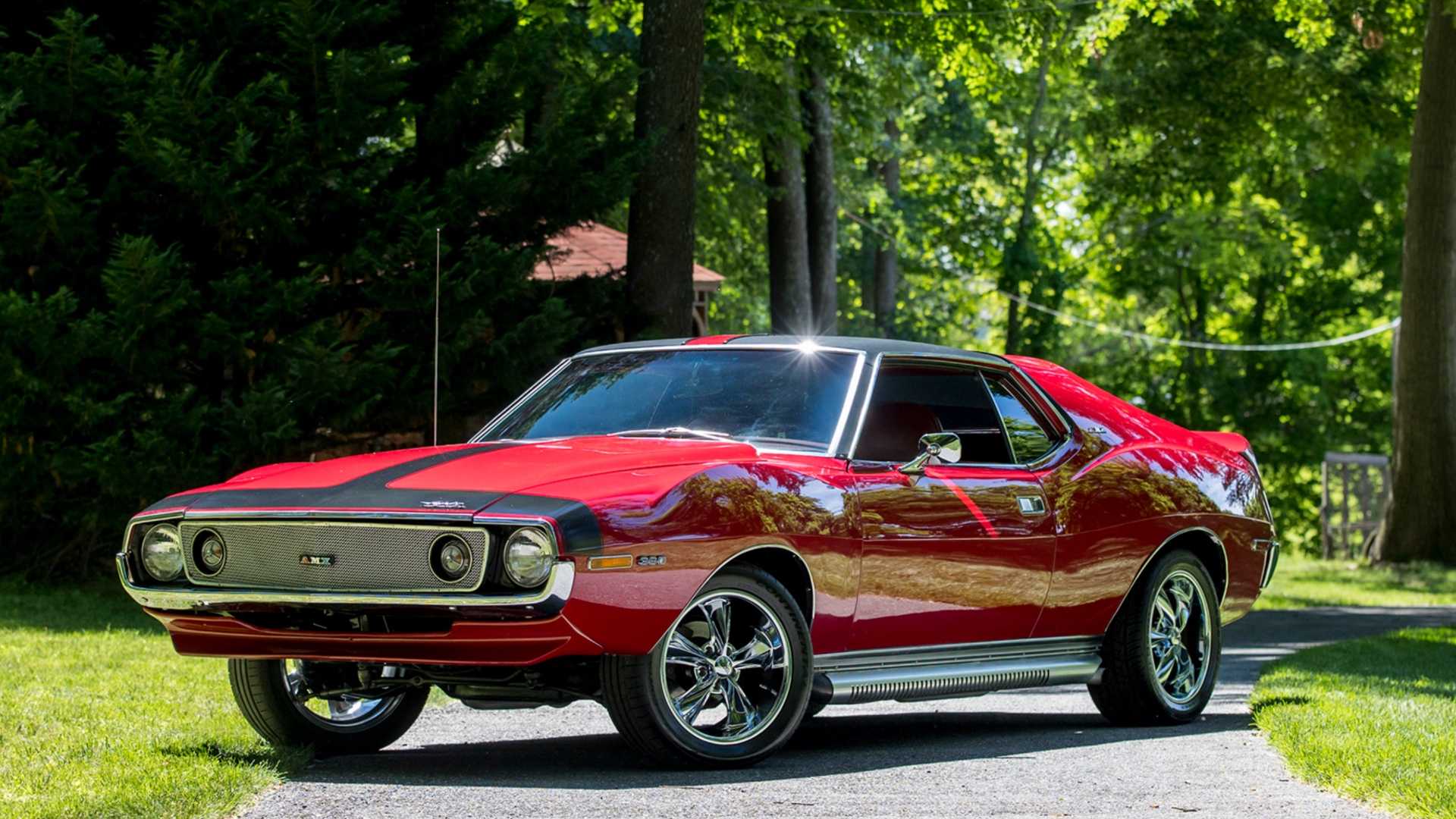 3/4 front view of 1971 AMC Javelin AMX