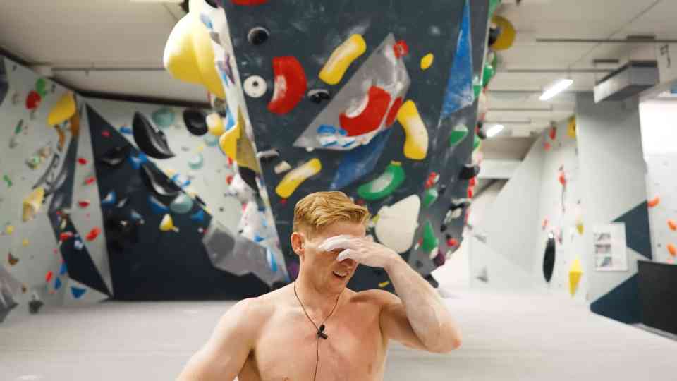 He found the hardest slab in the gym - and refused to give up