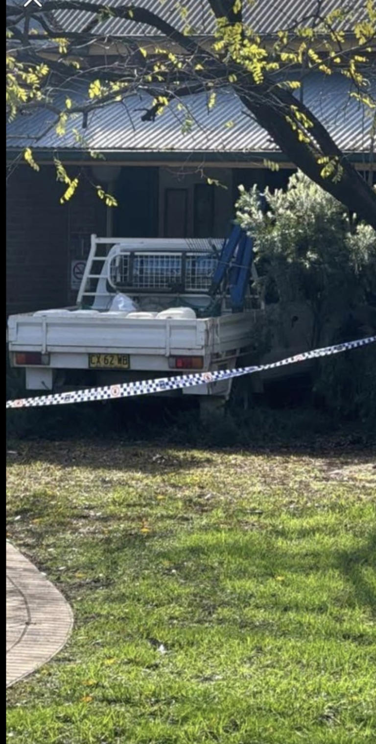 Man allegedly rams ute into police station