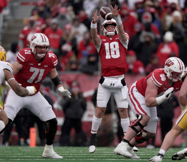 Every Wisconsin quarterback during Luke Fickell's first three seasons