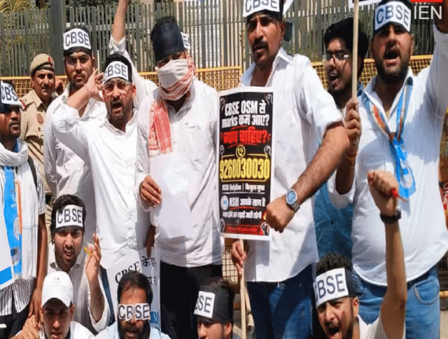 NSUI protests against CBSE's OSM policy; stages protest march to ...