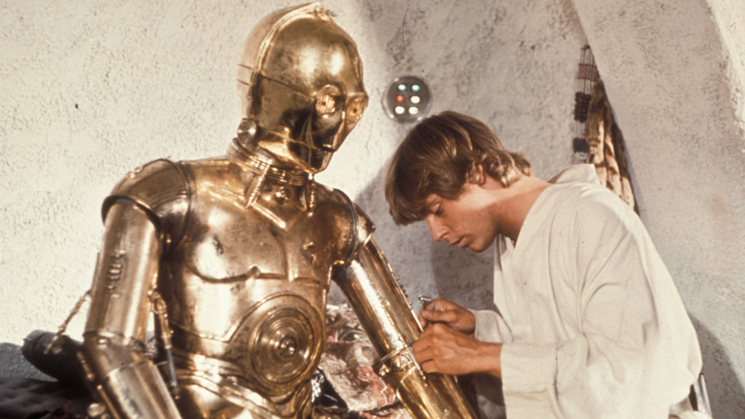 This 'A New Hope' plot point still makes no sense 49 years later