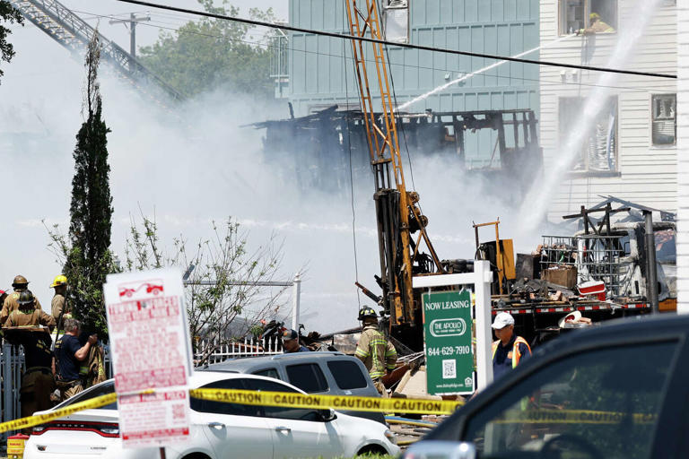 How a ruptured gas line may have caused the Oak Cliff explosion