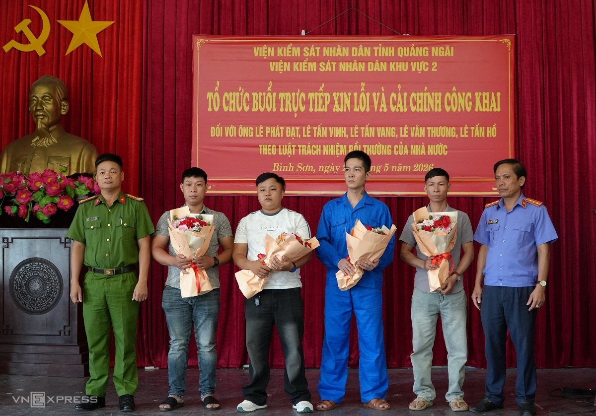 Sau hơn 10 năm bị buộc tội oan, 5 người được xin lỗi công khai