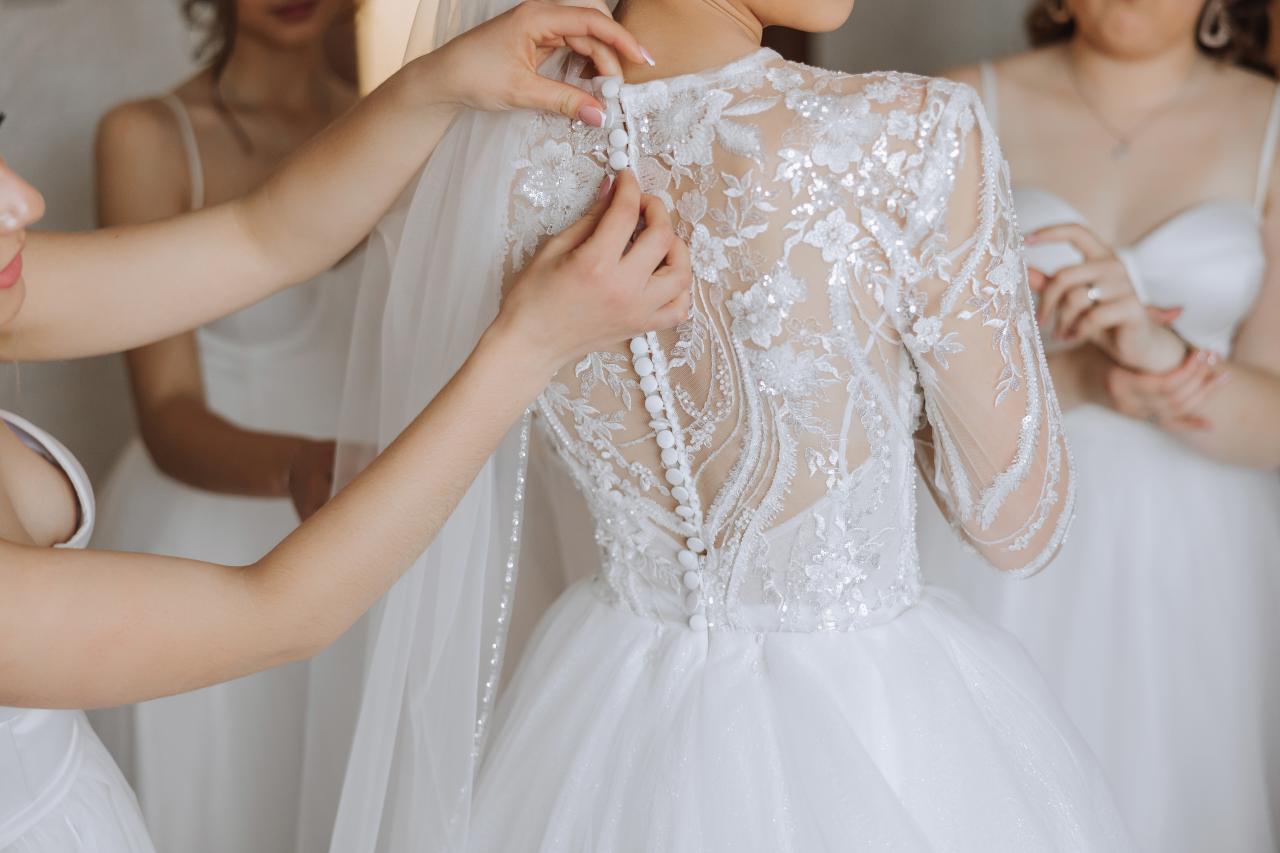 Sonhou com vestido de noiva? Veja as 3 interpretações mais comuns