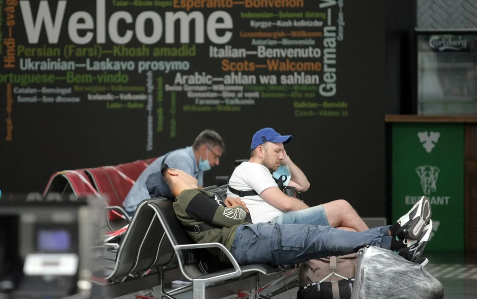 Ukraine tests first remote-driven cars at Boryspil airport