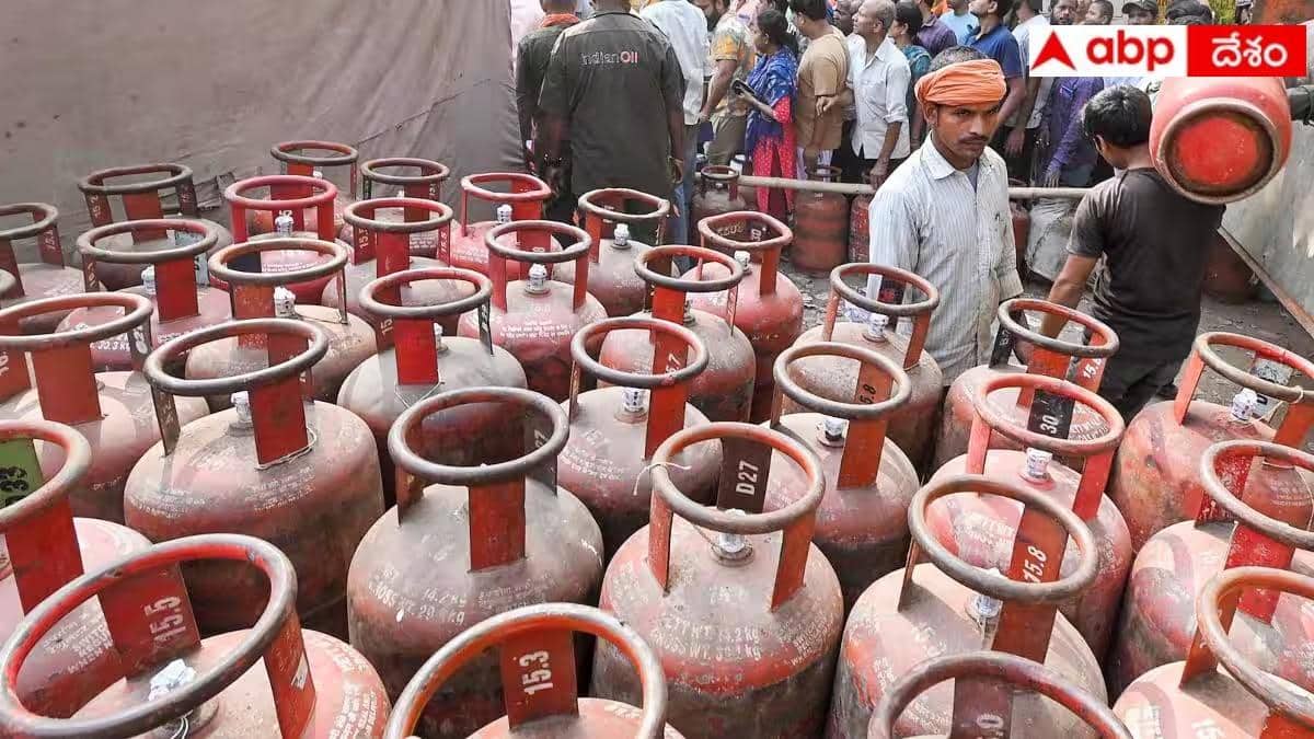 Govt asks fuel retailers to build 30-day LPG reserves amid supply concerns