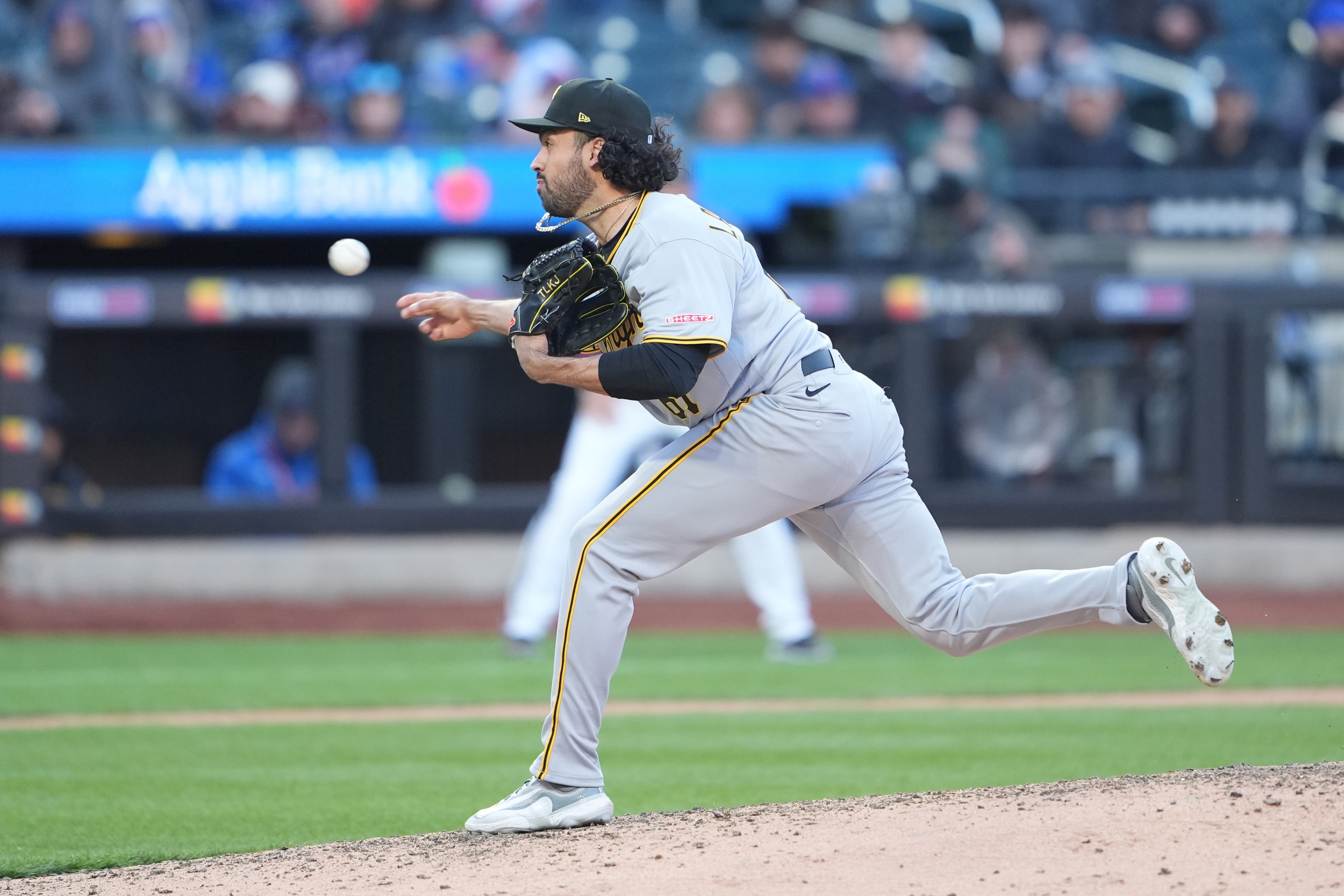 Pirates designate Justin Lawrence for assignment