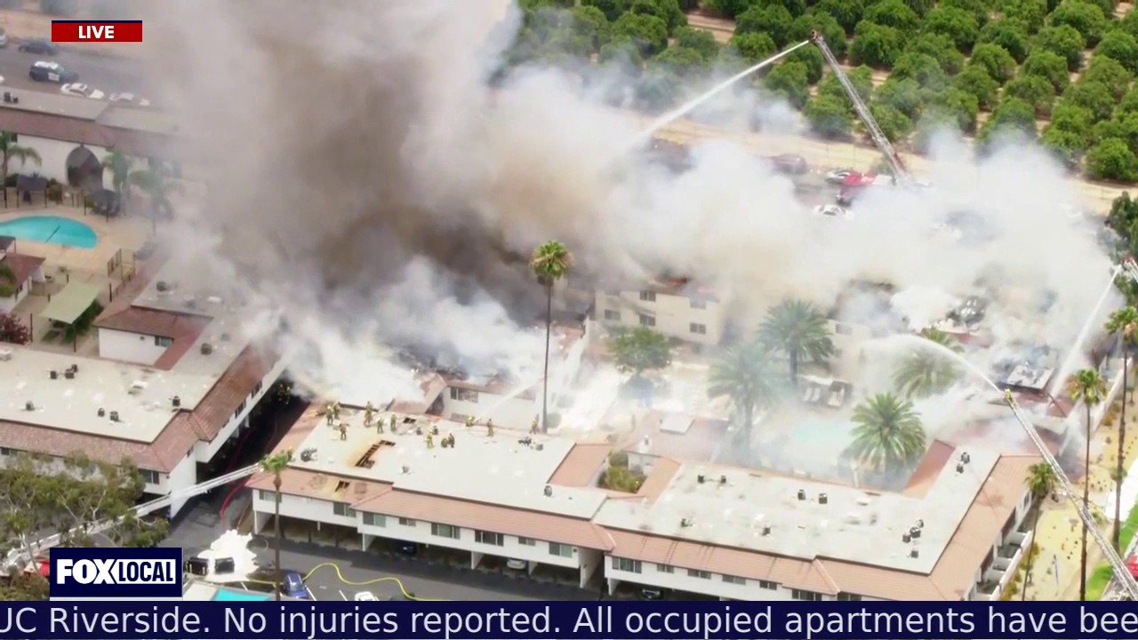 Fire at UC Riverside student apartment complex